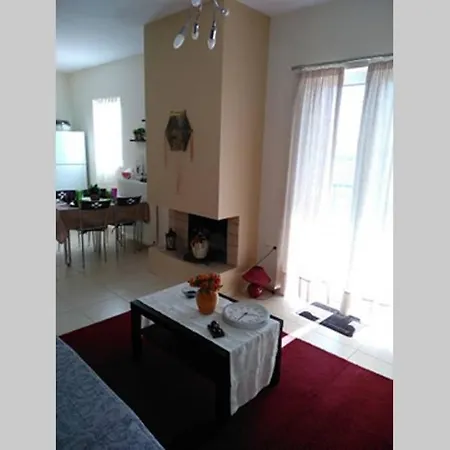 Two-storey Townhouse 70 M To The Gulf Of Corinth. Apartment Kato Diminio