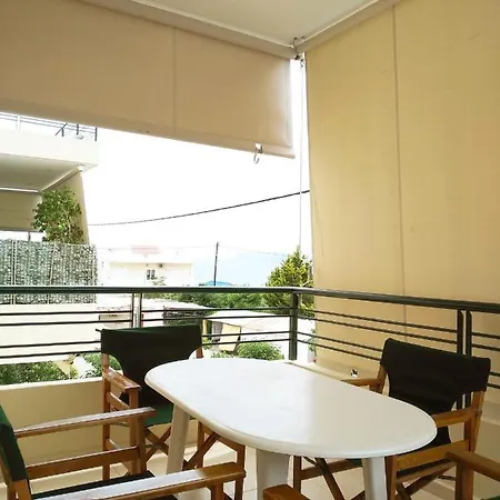 Two-storey Townhouse 70 M To The Gulf Of Corinth. Apartment Kato Diminio