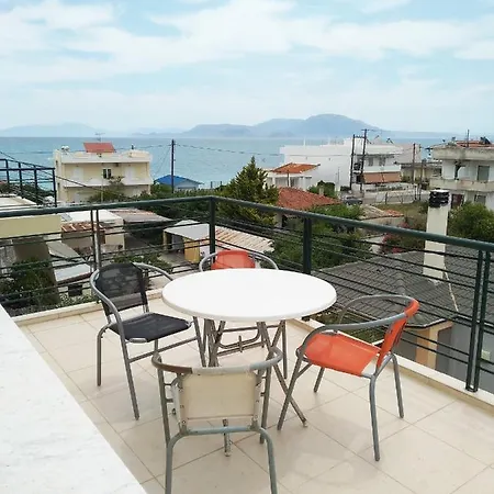 Two-storey Townhouse 70 M To The Gulf Of Corinth.