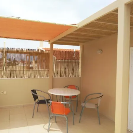 Apartment Two-storey Townhouse 70 M To The Gulf Of Corinth.